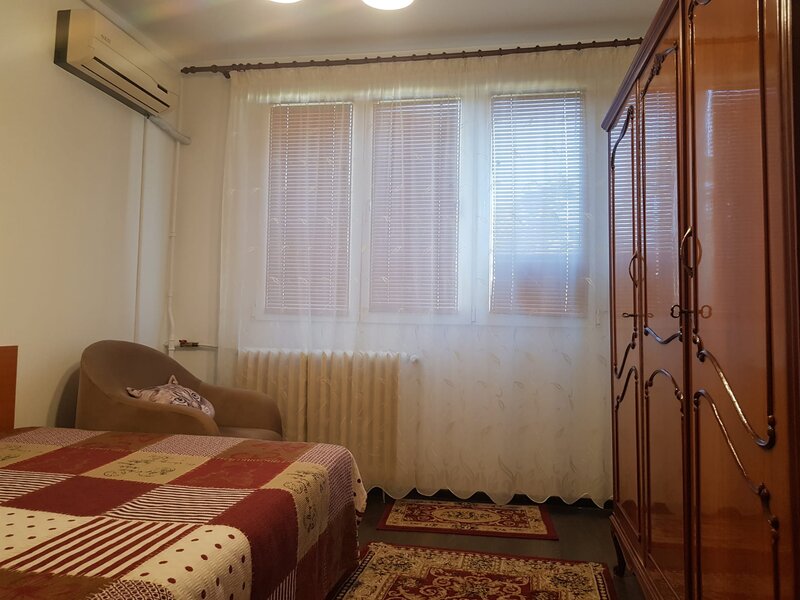 Pucheni, Rahova, vanzare apartament 2 camere, decomandat, et. 4,