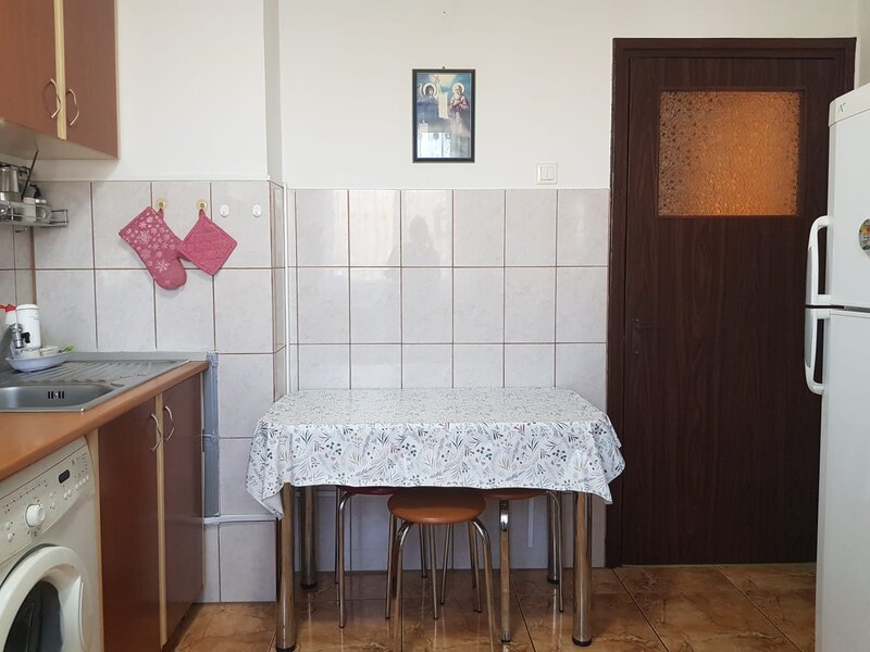 Pucheni, Rahova, vanzare apartament 2 camere, decomandat, et. 4,